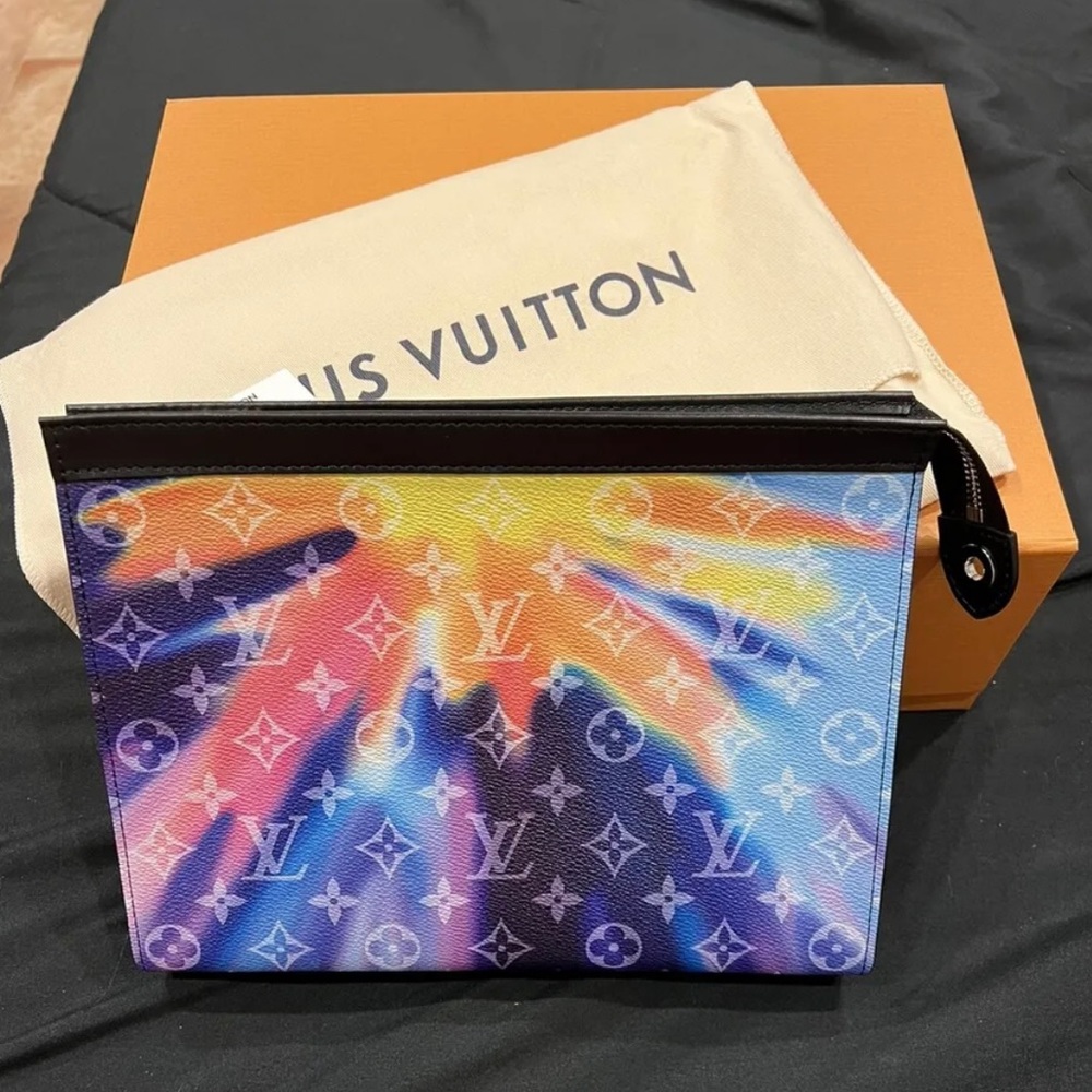 Louis Vuitton Pochette Voyage MM Monogram Sunset